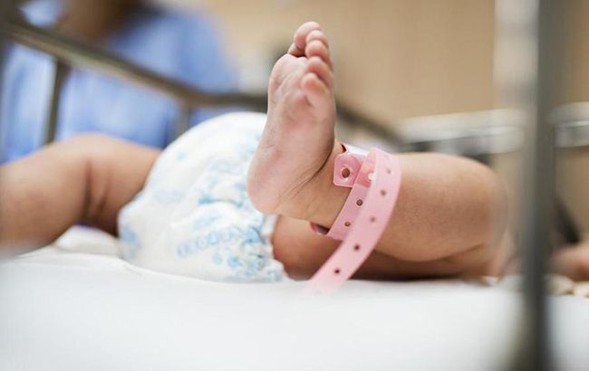 В Ровно 12-летняя девочка родила ребенка: история получила трагический финал