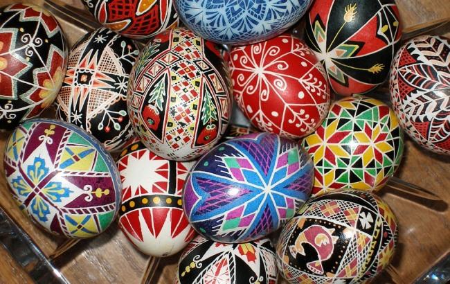 У Чернівцях презентували колекцію з 400 писанок (фото)