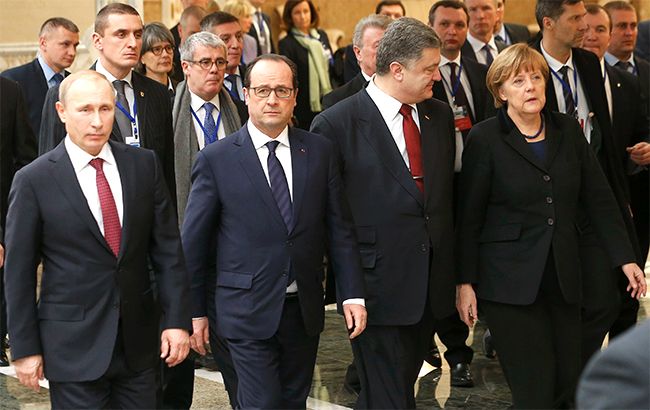 Новости за 18 октября: согласование встречи "нормандской четверки" и рассрочка по оплате услуг ЖКХ