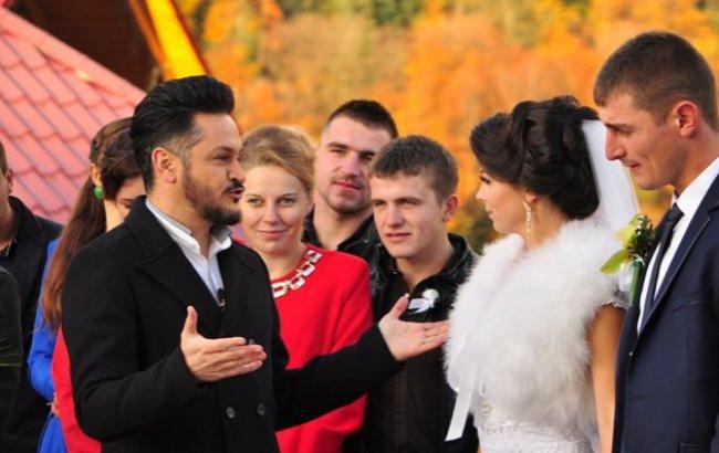 Судья "МастерШефа" устроил пышную свадьбу на закарпатской базе отдыха