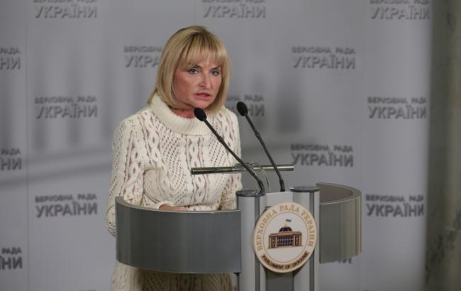 Закон о реинтеграции Донбасса критически невыгоден для Москвы, - Луценко