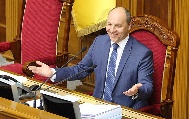 Рада схвалила у першому читанні закон про реінтеграцію Донбасу