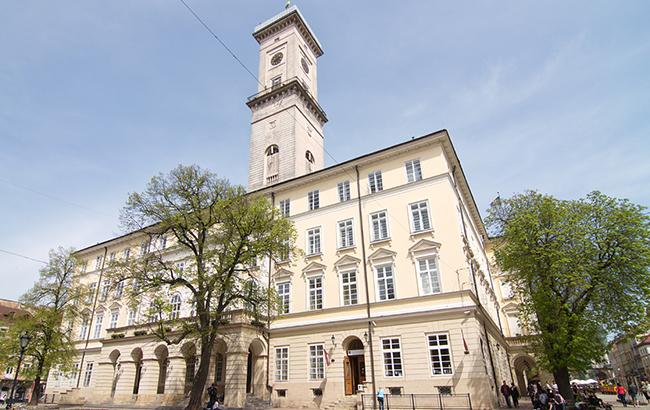 Львовский горсовет опроверг обыски СБУ в управлении образования