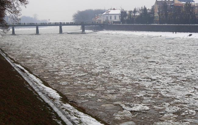 Синоптики предупреждают об ослаблении ледостава на реках Украины