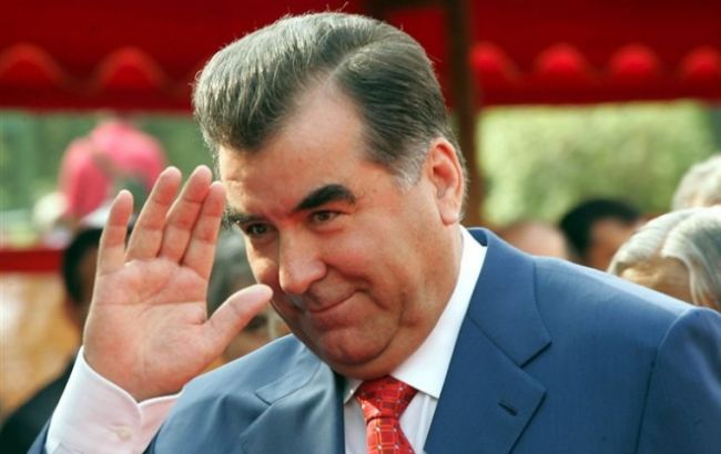 Президент Таджикистана сможет избираться неограниченное количество раз