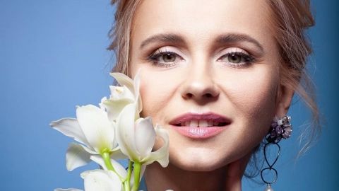 Витончена леді: Лілія Ребрик захопила фігурою в стильному комбінезоні