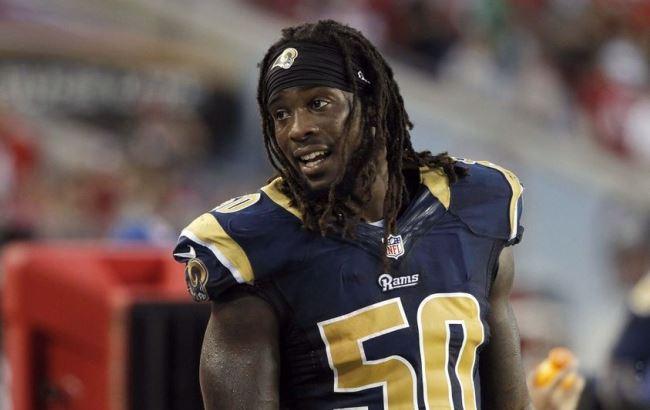 Футболисту Рэй-Рэй Армстронгу грозит тюрьма за некорректное отношение к полицейской собаке