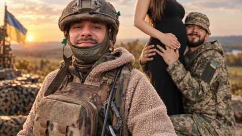 Військовий Віцик стане батьком: блогер і захисник показав зворушливі фото з дружиною