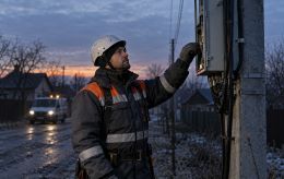 На Житомирщині понад 900 населених пунктів без світла через атаки РФ