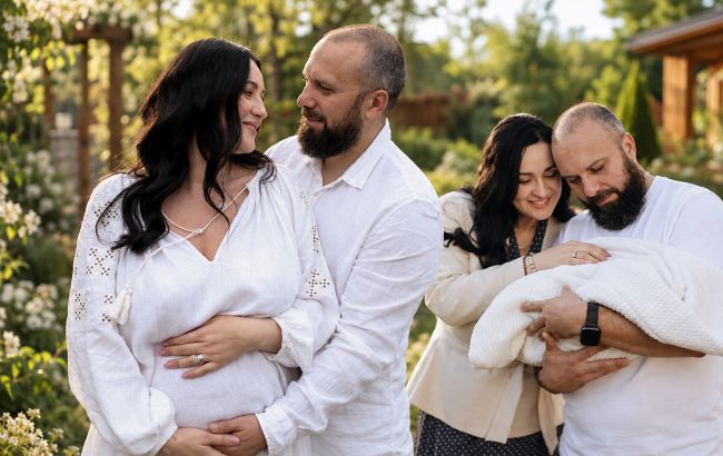 Соломія Вітвіцька показала, як виглядала на 9-му місяці вагітності: ніжні фото