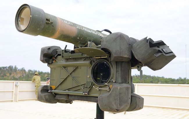 Знищили ворожий вертоліт. ЗСУ вперше показали шведський RBS-70 у дії