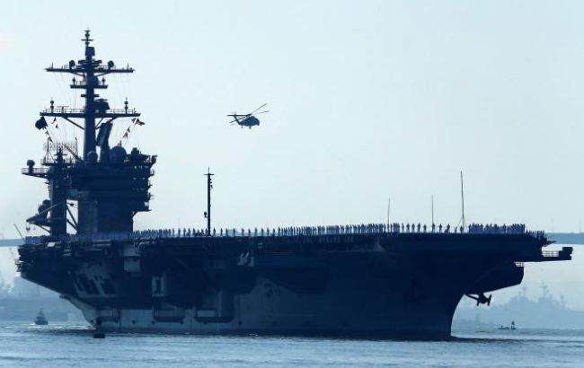 Ударная группа ВМС США двигается в сторону КНДР, - Reuters