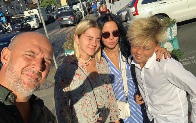 "Люблю тебе, дитинко": Потап зворушливо привітав прийомну дочку з днем народження