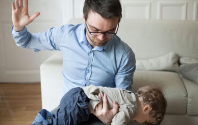 В РПЦ защищают родителей, бьющих своих детей