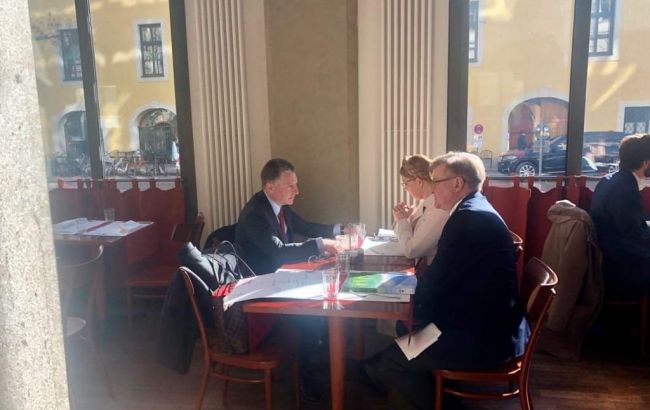 Тимошенко и Волкер встретились в Мюнхене