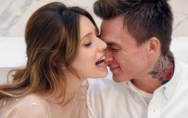 "Это - кайф!": Влад Топалов поделился забавным фото с новорожденным сыном