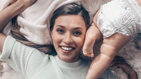 "Работа в команде": Регина Тодоренко разоткровенничалась о материнстве