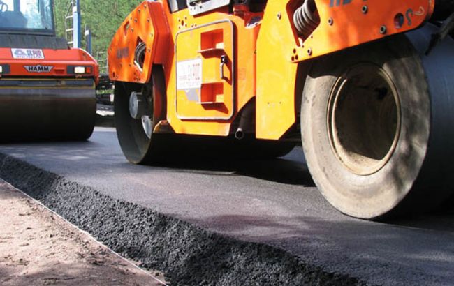 Австрійська компанія отримала 71 млн грн на ремонт чернігівської траси
