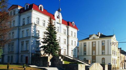 В Луцьку відмовляються посилювати карантин, хоч місто в червоній зоні