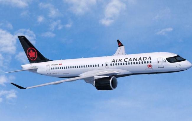 Канадська авіакомпанія скорочує половину персоналу через коронавірус