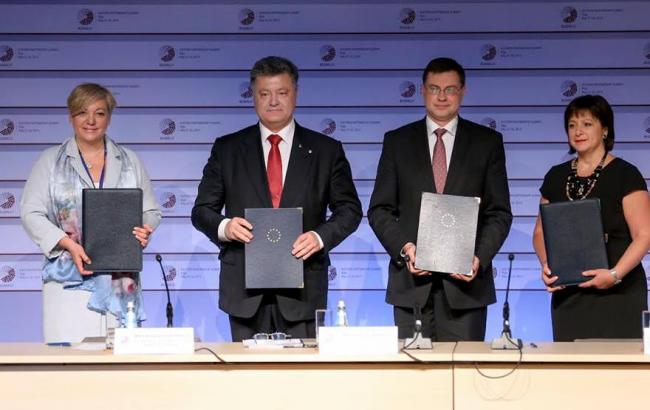 На саммите в Риге подписано соглашение о выделении Украине 1,8 млрд евро