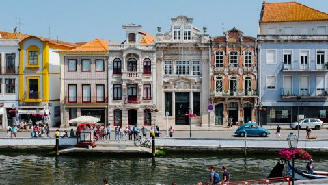 Все больше стран ЕС открывается для украинцев: куда можно ехать уже сегодня