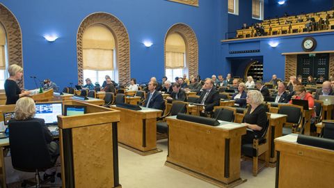 Уряд Естонії пішов у відставку