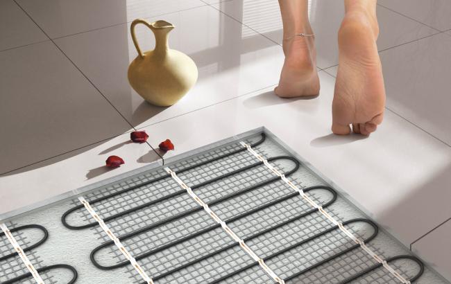 Комфортний електричний тепла підлога