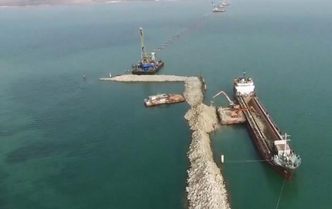 Под санкции США попали компании, строящие Керченский мост