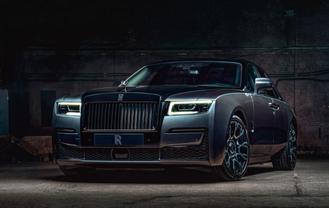 "Чорна мітка" на Хеллоуїн: показано найпотужніший Rolls-Royce Ghost Black Badge