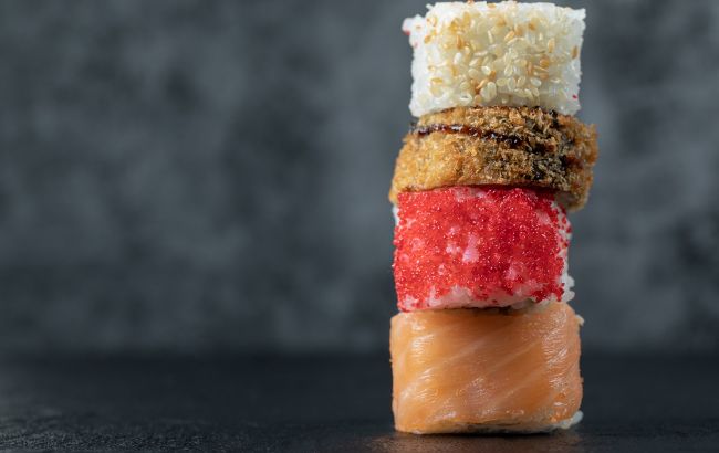 Названа главная опасность суши и роллов, о которой вы даже не догадывались