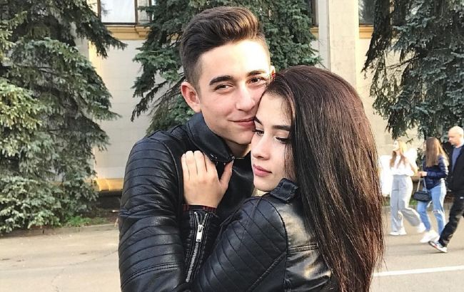 Беременная невеста 19-летнего победителя "Голоса країни" потеряла сознание и попала в больницу