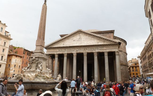 Мільйони відвідувачів. Найпопулярнішу пам'ятку Італії зроблять платною для туристів