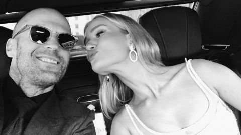 Роузі Хантінгтон-Уайтлі показала перше фото дочки від Джейсона Стетхема і розкрила її ім'я