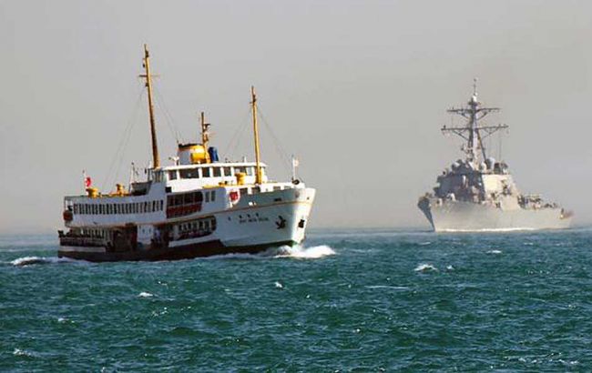 Ракетний есмінець ВМС США зайшов у Чорне море