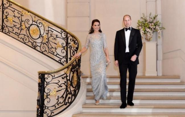 В сети опубликовали фото маленькой британской принцессы Шарлотты