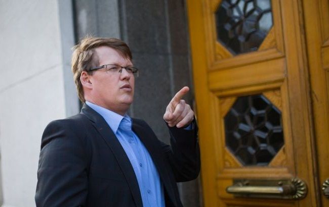 Розенко прогнозує впровадження державних послуг в електронному режимі в першій половині 2016 року