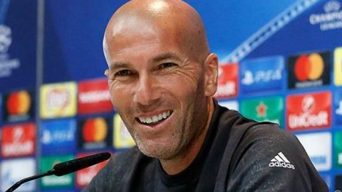 "Челсі" розглядає кандидатуру Зідана на посаду головного тренера