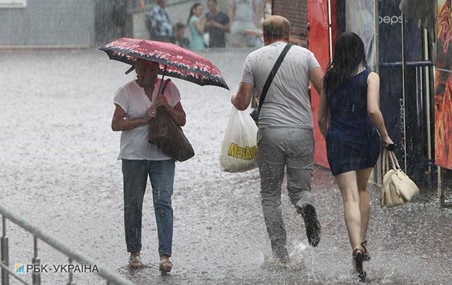 Сильные дожди и грозы: синоптики рассказали, в каких регионах станет прохладнее