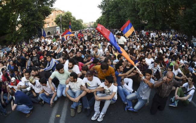 У Вірменії знову протестують проти подорожчання електроенергії
