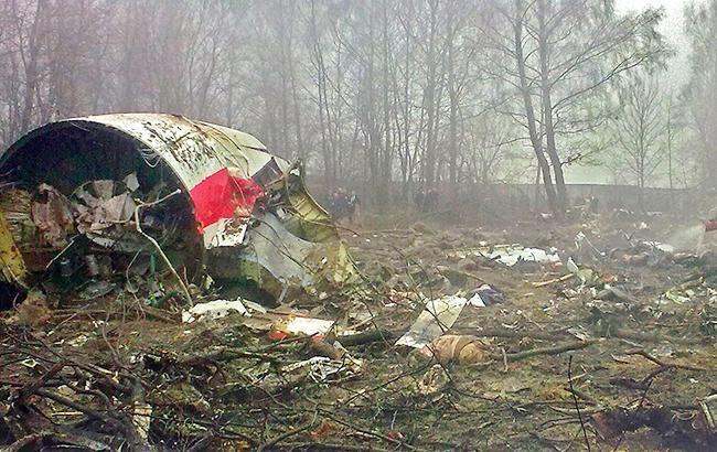 Смоленська катастрофа: Росія незаконно утримує уламки літака
