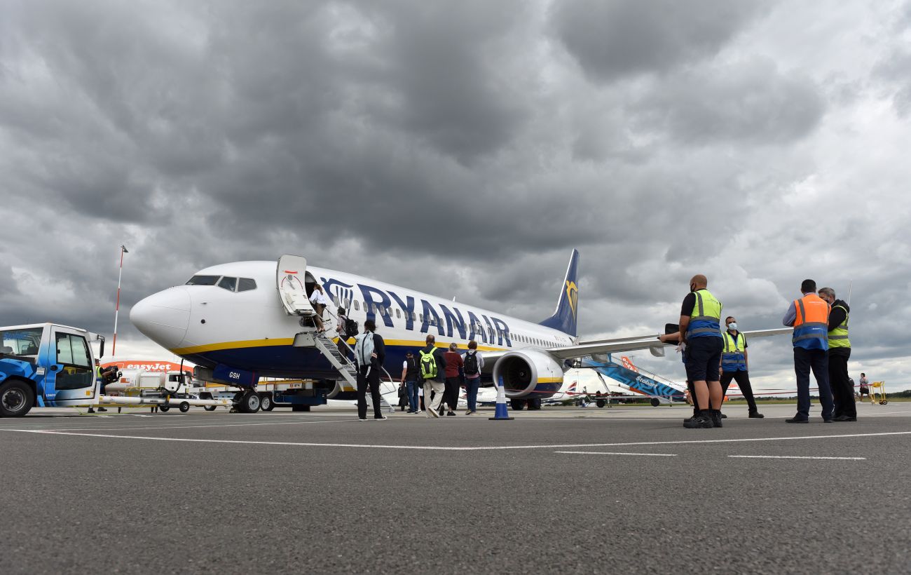 Ryanair повністю відмовилась від паперових квитків: що потрібно знати пасажирам