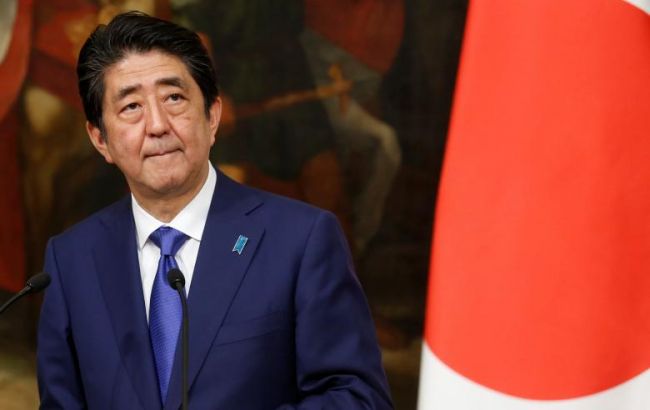 Прем'єр Японії на зустрічі з Путіним планує обговорити дії КНДР