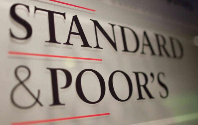 S&P повысило долгосрочные рейтинги Киева
