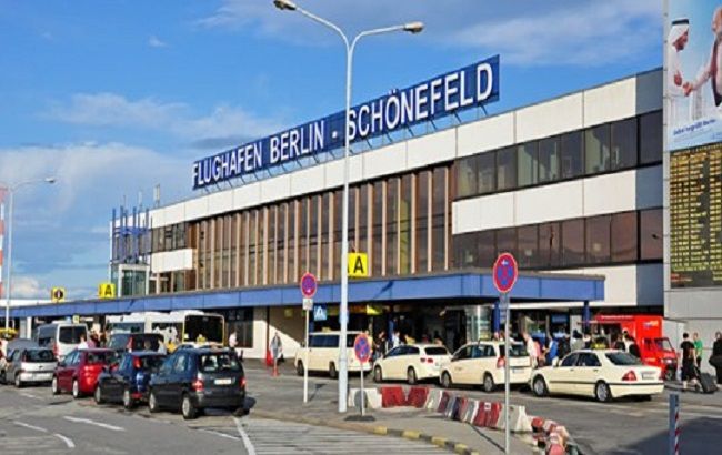 В аеропорту Берліна застрягли 49 українців
