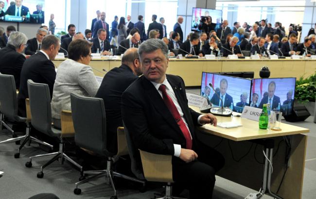 Читатели РБК-Украина не возлагали больших надежд на саммит в Риге, - опрос
