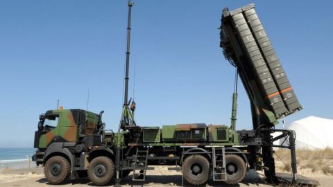 Украинские военные в Италии проходят обучение на ЗРК Samp-T