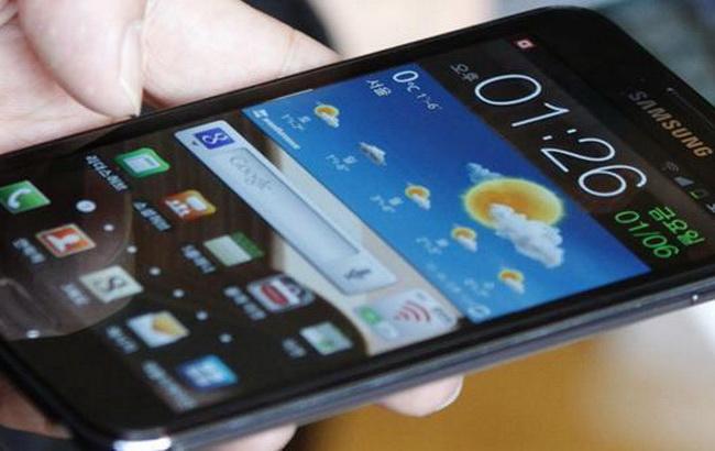 Samsung представил кошерный смартфон