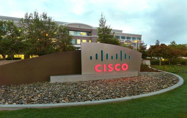 Cisco контролирует больше половины мирового рынка сетевого оборудования, - аналитики
