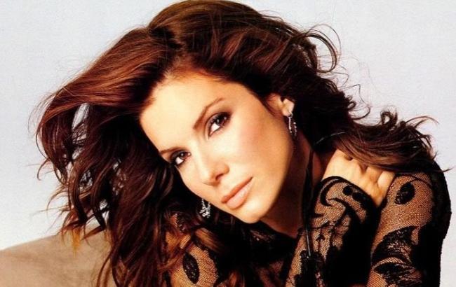 Сандра Буллок стала мамой двоих малышей